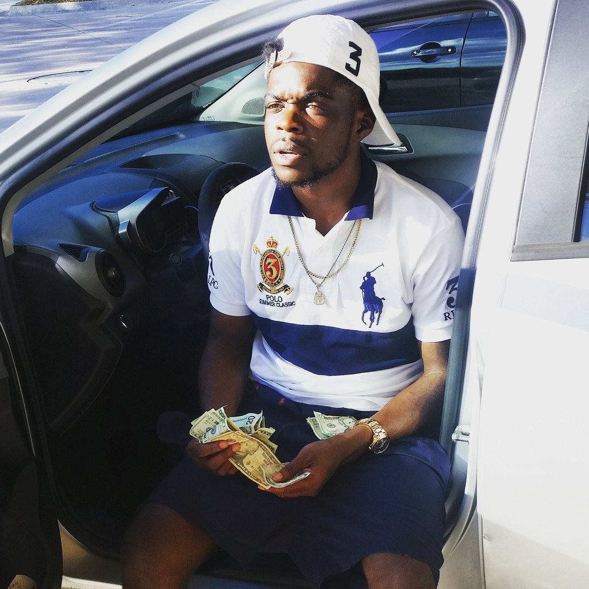 jayfloyd_'s tweet image. Stay blessed 
PC4L