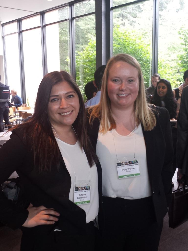 WSU_ENTRP's tweet photo. Ready for their final four presentation! @EngageBiotech @CarsonCollege @WSUVoiland #WSUBPC16 https://t.co/38xNyDJvxo