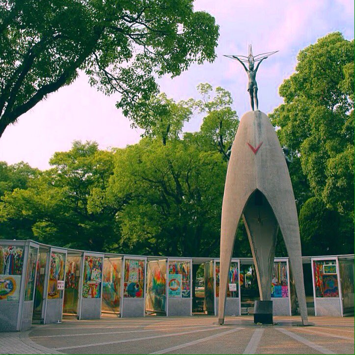 AHA_sachi's tweet photo. @AHA_Lev #meining #extracredit landscape as ideology because of how they chose to memorialize Hiroshima and value ✌ https://t.co/Ce3Z4KVUqR