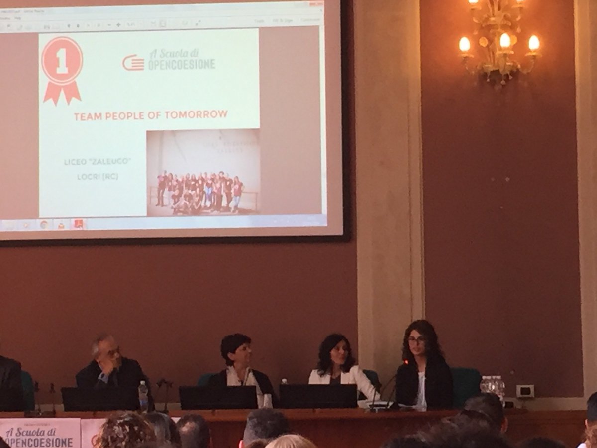 1^ classificato: cura ut valeas #peopleoftomorrow #ASOC1516