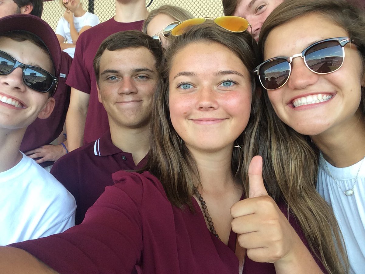 austinjacobs0's tweet photo. Happy birthday bud @AitkenAshley https://t.co/bfCsaCvaaL