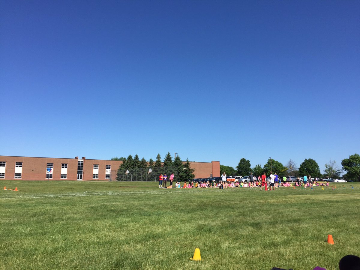 Sweeney PTO Shako MN tweet media