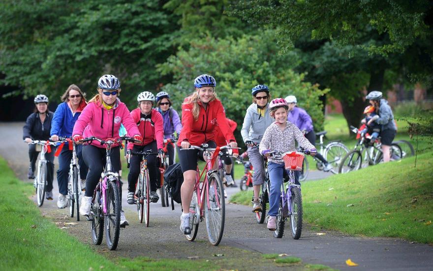 READ: <a href="/roadcc/">road.cc</a> on how Breeze &amp; <a href="/Womeninsport_uk/">Women in Sport</a> are encouraging women to ride in sportives: po.st/RCCSportives