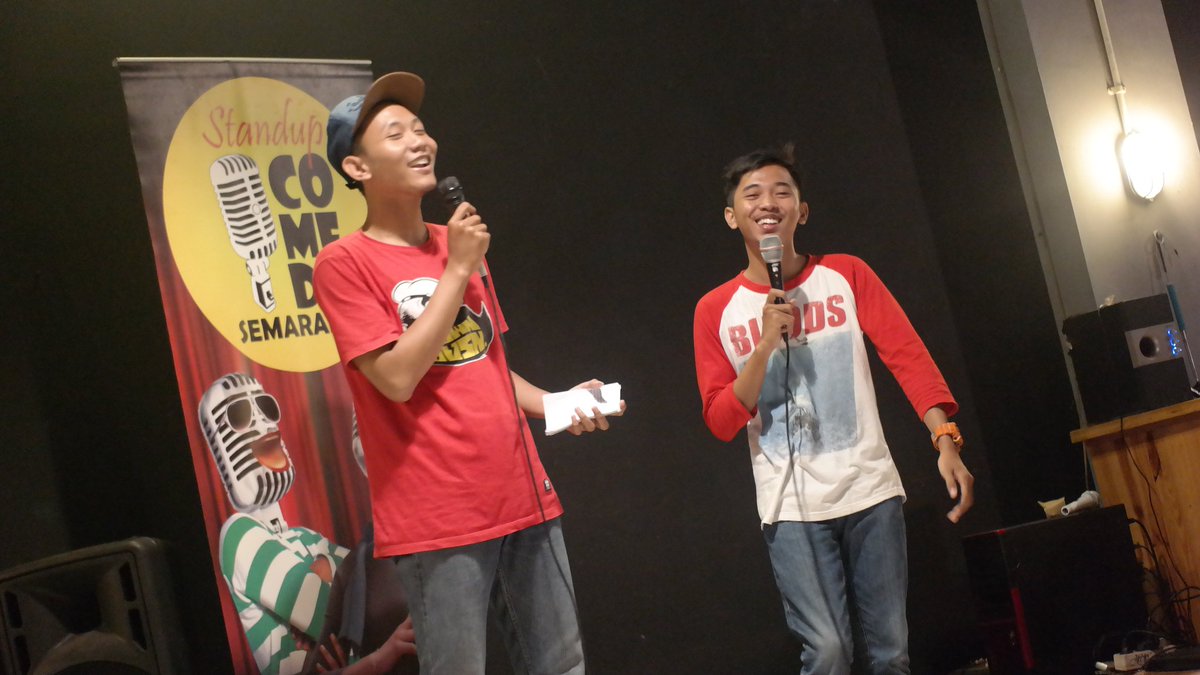 MC Openmic <a href="/StandUpIndoSMG/">S.U.C.K.S</a> malam ini di <a href="/PARLOUR_SMG/">PARLOUR Coffeespot</a> ad <a href="/ohilham/">Ilham</a> dan <a href="/berfirmanlah/">𝐅𝐢𝐫𝐦𝐚𝐧 𝐒𝐢𝐧𝐚𝐭𝐫𝐢𝐚</a>