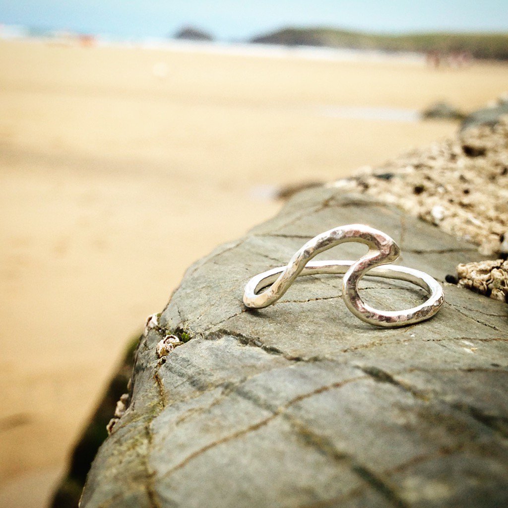 PiperJewellery's tweet photo. The wave ring in its rightful place! £30 made to order 🌊 #jewellery #Cornwall #silver #handmade #craftbuzz #rings https://t.co/kebS3h4zyg