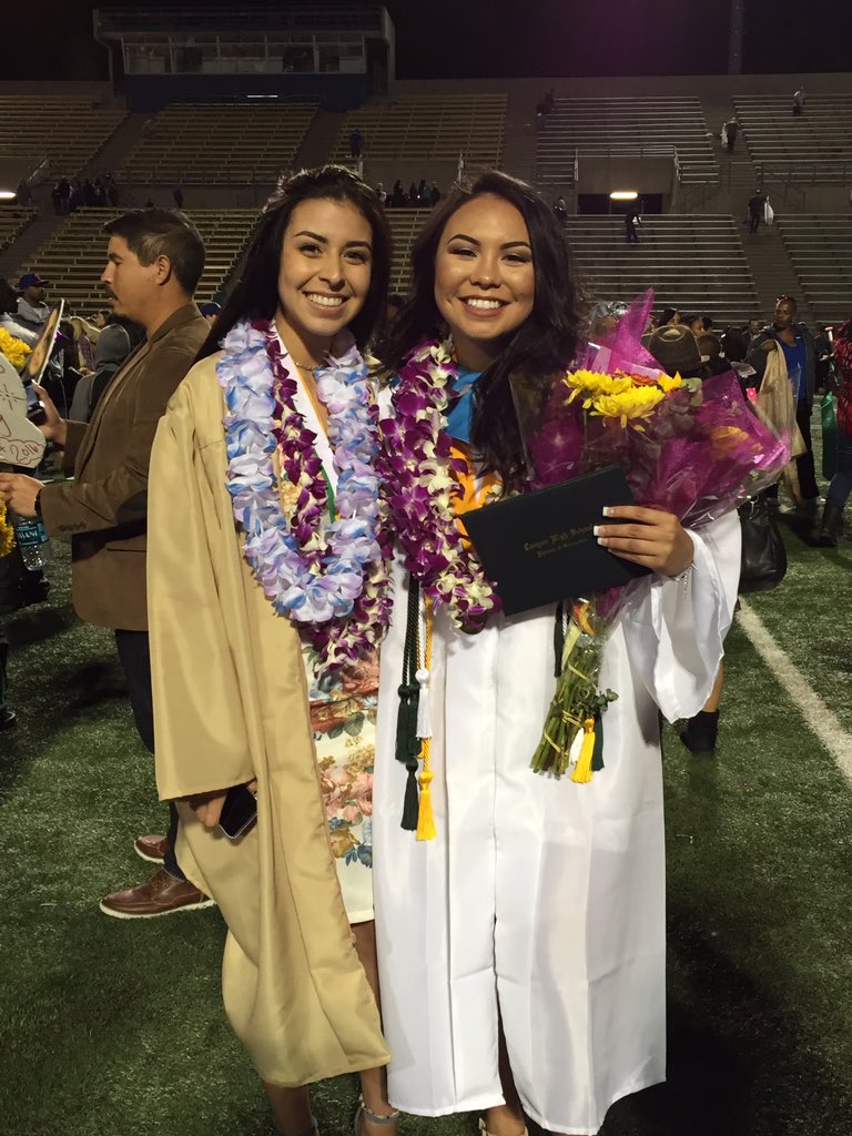 kellloren's tweet photo. so proud of these two so glad I could come be apart of this awesome time 💜🎉 https://t.co/cyBXt9WDM8