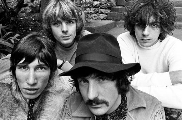 CasaMadrona's tweet photo. #TBT to when @pinkfloyd was photographed at #CasaMadrona in Sausalito, California in 1967: https://t.co/6rlVXFqC2m https://t.co/QyGOTD5Ezf
