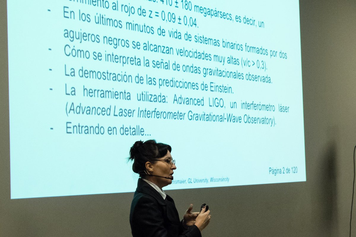 xurxomar's tweet photo. 2/3 La diferencia es el "truño" q estaba largando N. Yomismaier y su súbita transformación en @bynzelman #pint16scq https://t.co/J8AStAAMR6