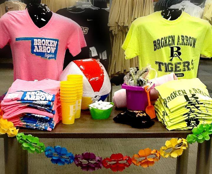 BASchools's tweet photo. Did you know that @BAtigerthreads is open all summer? Mon-Thurs, 10 a.m. to 6 p.m.! More: https://t.co/BpAem9Dhxs https://t.co/VFqaBH5K4C
