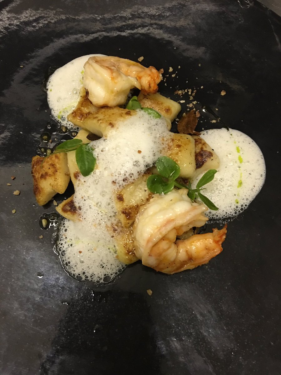 Gallaghersrest's tweet photo. Some amazing winter specials on tonight, gnocchi- prawns, Parmesan foam R120 2 courses 0846521111 https://t.co/m46tUAE6lD
