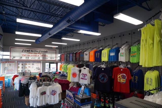 _IL_Top_Times's tweet photo. Be sure to visit @FTTFrun title sponsor of #ITT16 at their store on Lincoln Ave or tent sale 1st & Lincoln @eiu https://t.co/JsiItfhICX