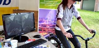 NHTV-fietssimulator klaar voor virtueel fietsexamen: atlantisgames.nl/nhtv-fietssimu…