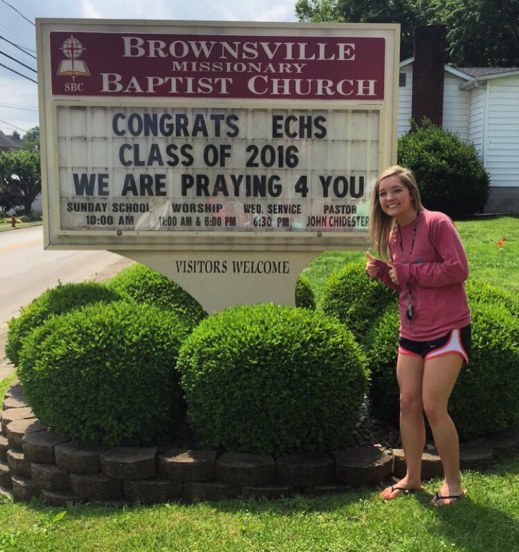 MadisonKemble's tweet image. God is good. 🎓 #prayedfor