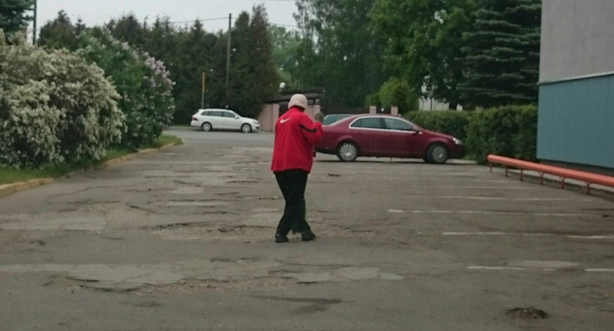 RTKikdiena's tweet photo. Arī bedres vajag kārtīgi izslaucīt... https://t.co/9WhhGSLsIt