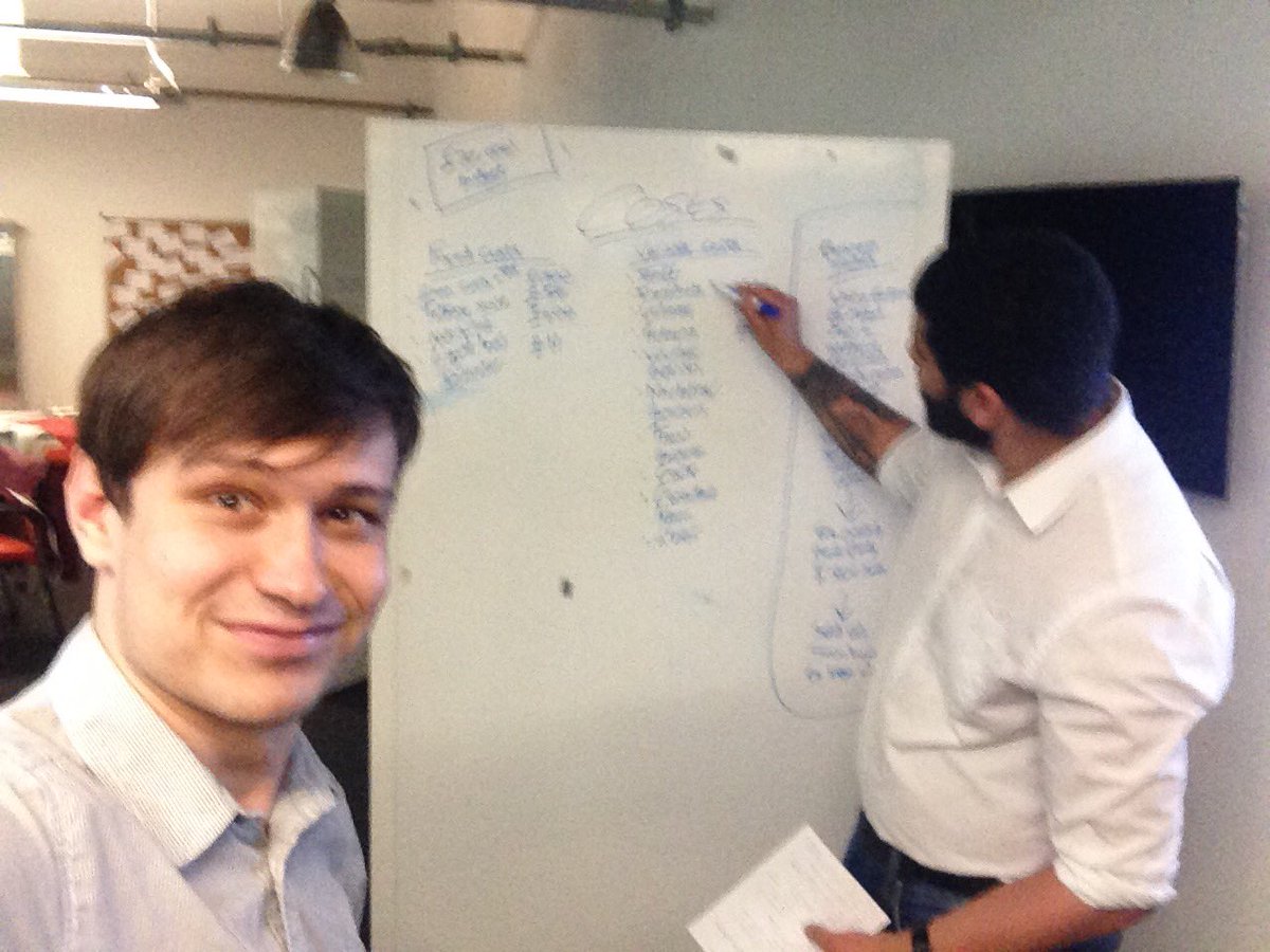 TeamNotB's tweet photo. @nlconnected @StVincentsL12 getting depth into the finance #bigideaschallenge https://t.co/VDQwcGgBZU