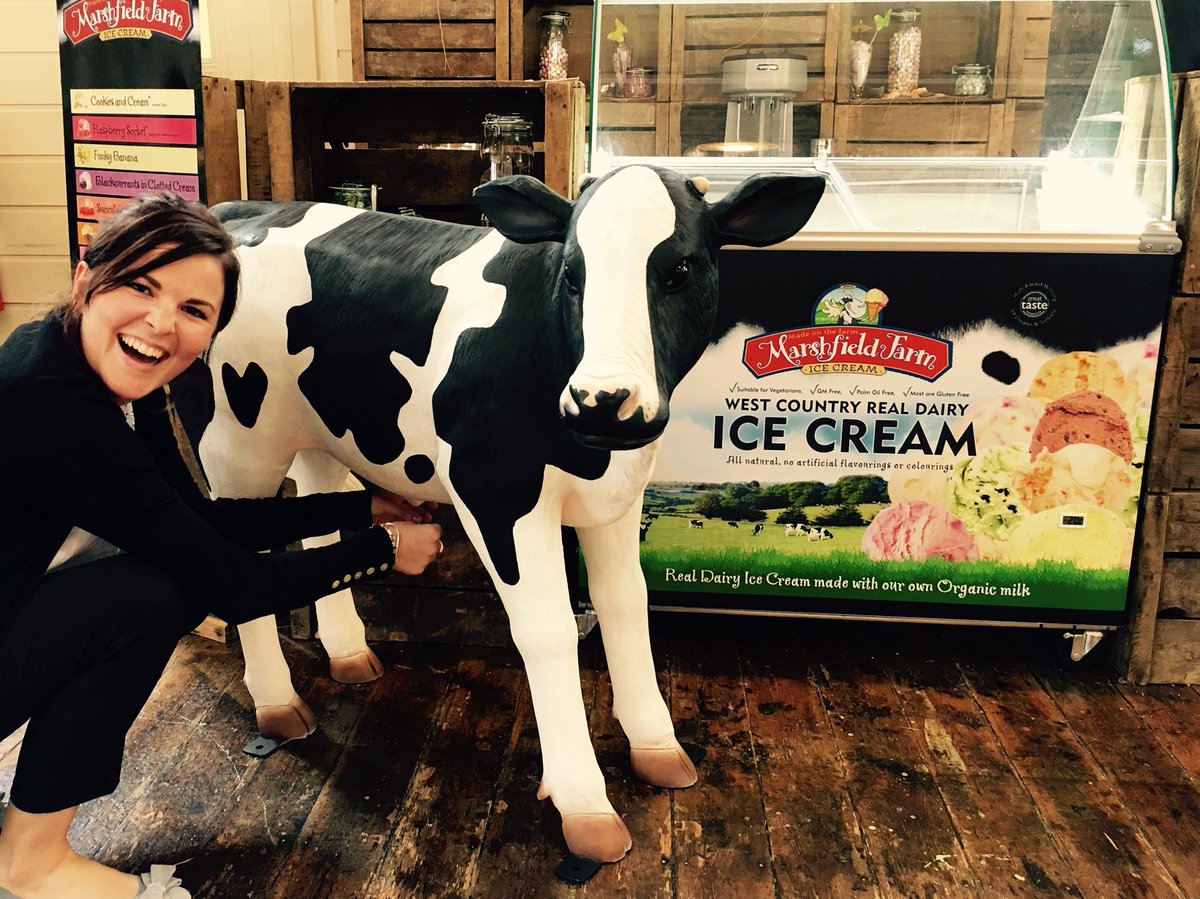 New addition to the Boathouse family! <a href="/MarshfieldIces/">Marshfield Farm Ice Cream</a> <a href="/GeorgieMPage/">Georgina Page</a> #HistoricDockyard