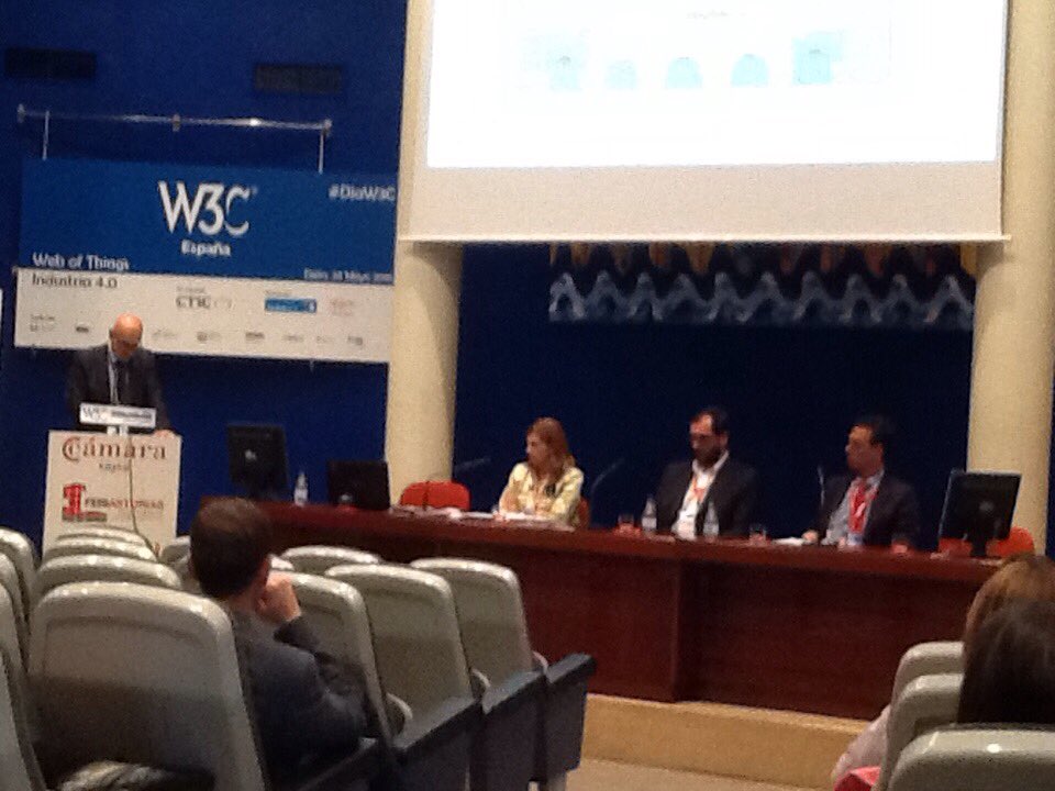 redri3's tweet image. Cerrando una jornada muy interesante #DiaW3C