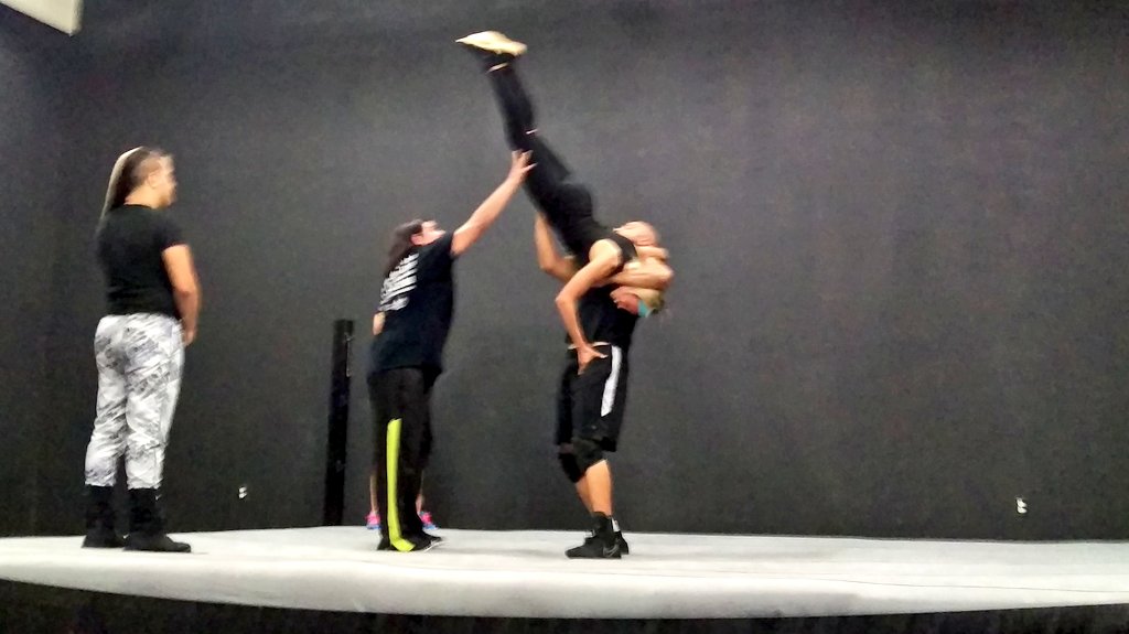 TeamVisionDojo's tweet photo. Last class of the week. Fri @FIPofficial &amp; Sat @iBELIEVEinWRSTL #BELIEVE122 #FloridaJCup
https://t.co/z0ioLP20py https://t.co/3HYGollKUz