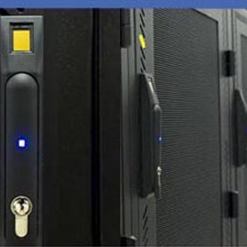 stevegreb5's tweet image. Great Paper on data centers! @coreixnet @digibiometrics #cloudcomputingsecurity ow.ly/4nt3wJ