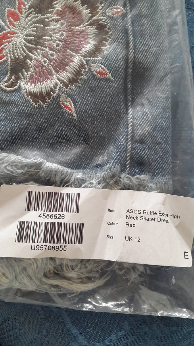 divyaamistry's tweet photo. High neck skater dress? Really @ASOS @ASOS_HeretoHelp . Clearly something went wrong?  #disappointed https://t.co/AOyDu9TWeY