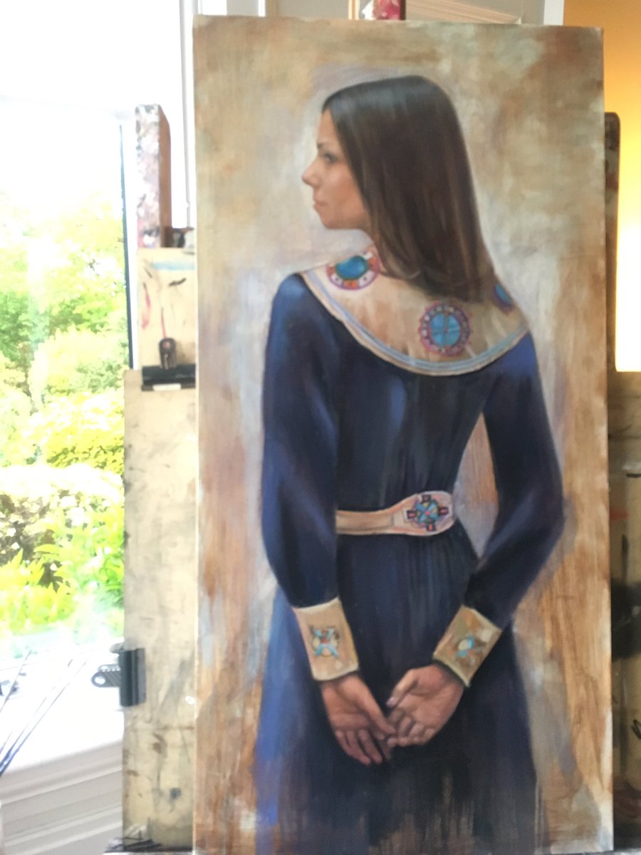 denisefindlay's tweet photo. Painting some beautiful embroidery today #reformdress #painting #art #Artist #workinprogress2016 @secretary_76466 https://t.co/VrGbLWMqFH