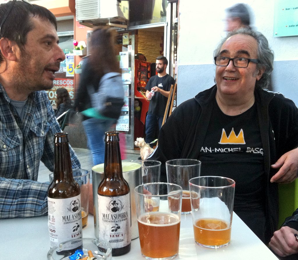 El #Oeste y lo que surja
Cerveza Malasombra

Imposible negarse al barrio mayúsculo @ZOESBarrioOeste <a href="/lasalchicheria/">La Salchichería</a>