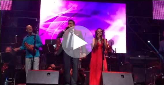 acordes_ecuador's tweet photo. Mira el video de la interpretación de @Carloscalero29 con la #MoraBand https://t.co/yzqmBhf5nR #AcordesPorEcuador https://t.co/C69KVDcn5C