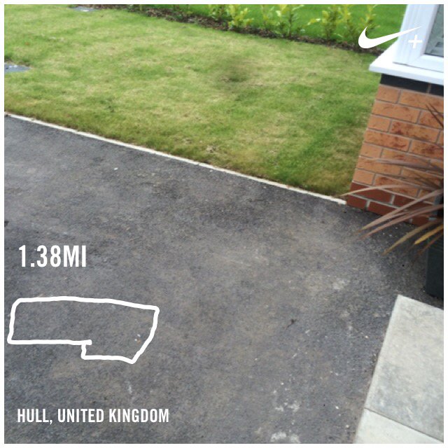 bigphilako's tweet photo. I just ran 1.38 mi with Nike+. https://t.co/WmnK1enS7c #nikeplus https://t.co/nIGctLjnNw