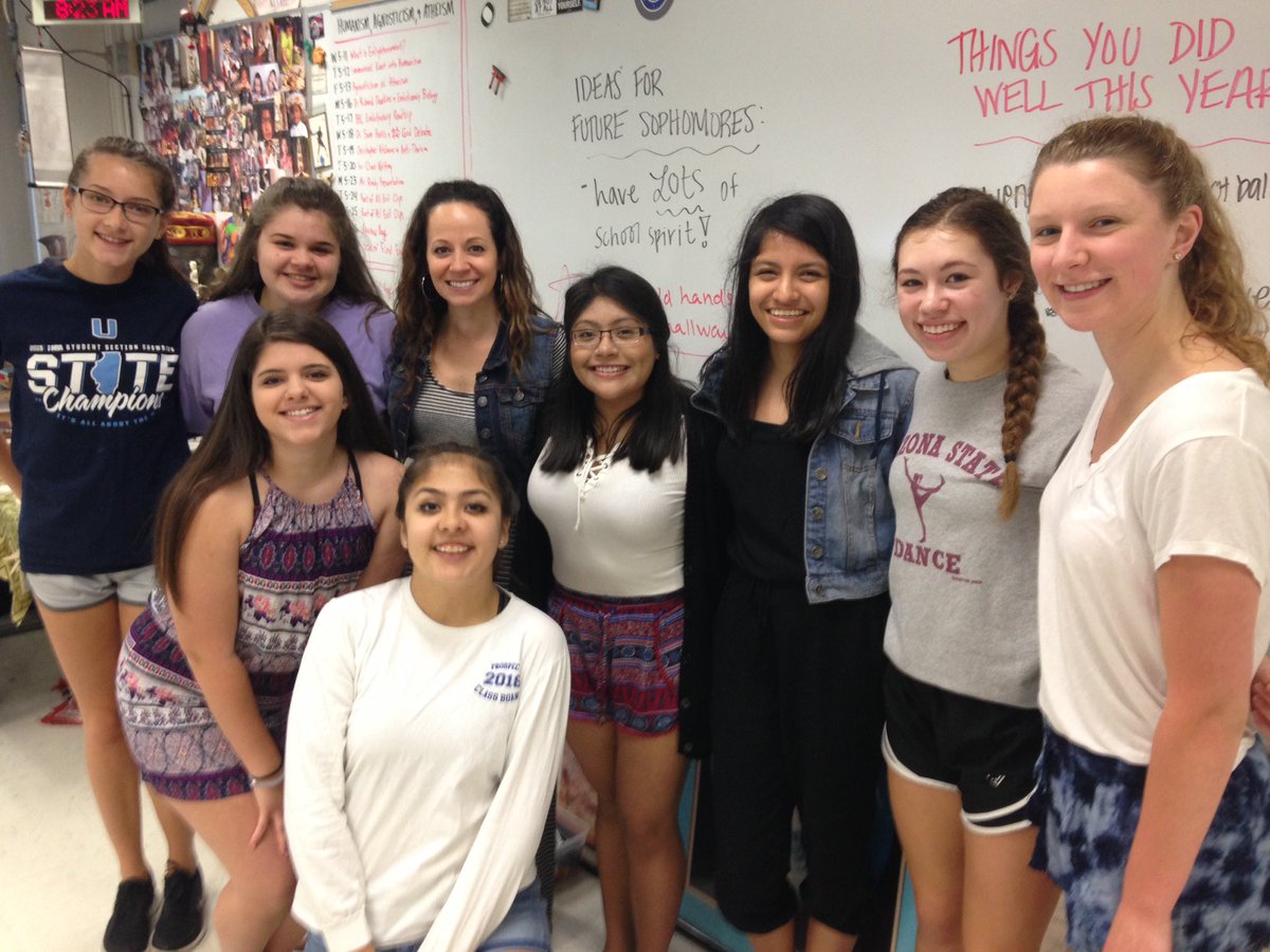 FonsinoTeach's tweet photo. Going to miss this group of amazing sophomores! @prospect2018 @KnightsofPHS https://t.co/llSSIkteI5