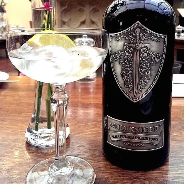 Great to meet <a href="/MrPostle/">Mr Postles</a> Hope you enjoy your taster of #WildKnightVodka and look forward to being with you! Cheers!🍸