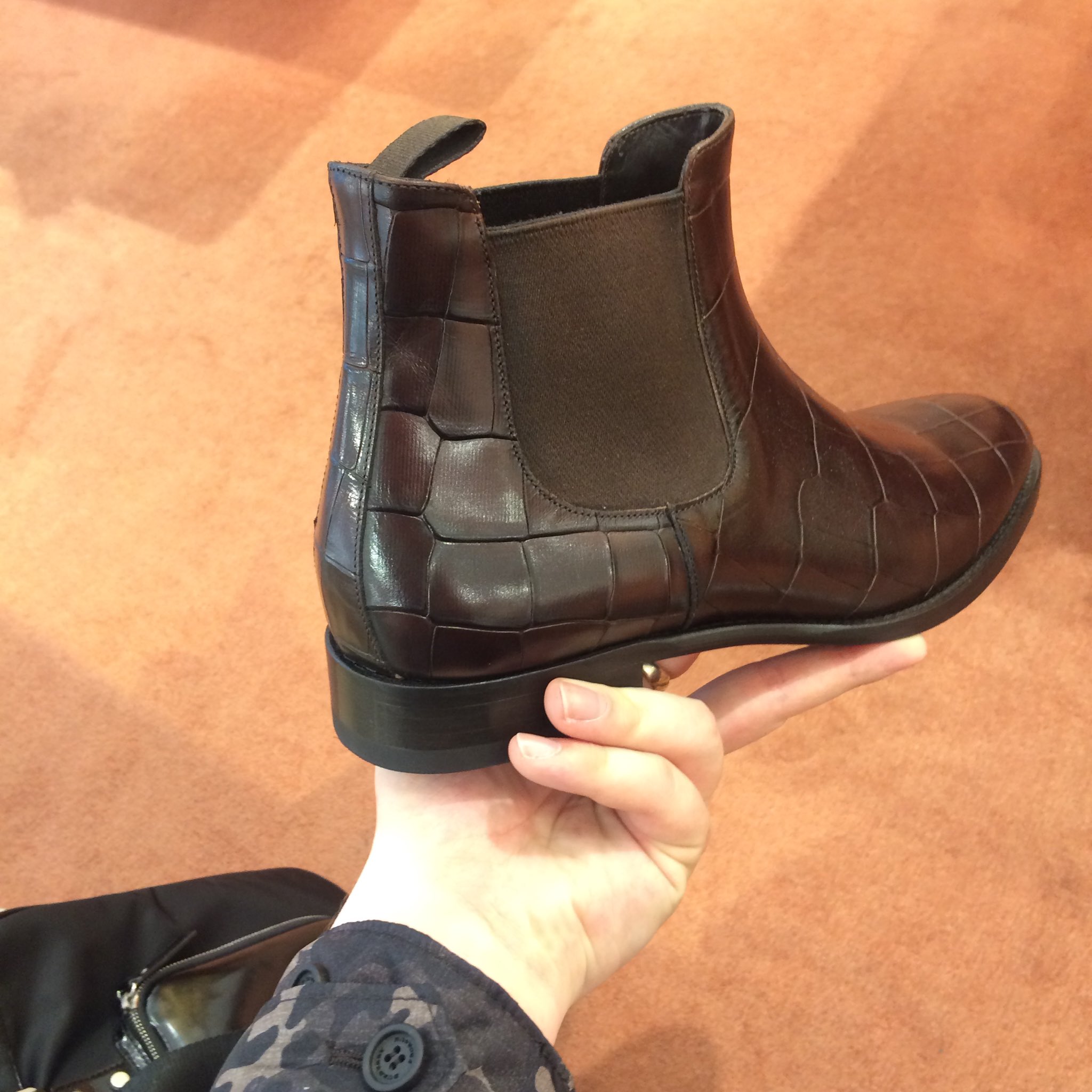 russell and bromley outlander