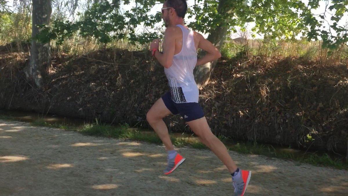 Preparar un maraton es como cuando ahorrábamos para comprar un juguete: metiendo monedas en la hucha mucho tiempo.