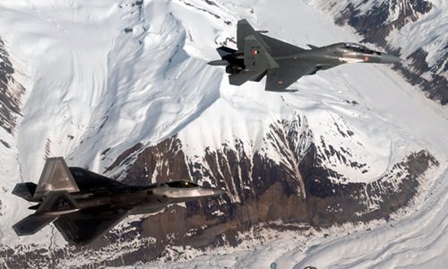 CjZlPLVUoAAOaAd.jpg:large