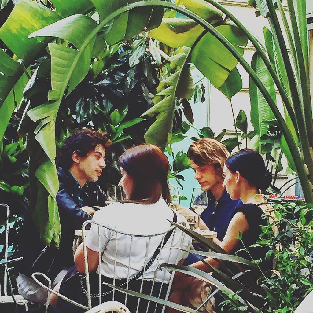 sosblogger's tweet photo. People from #milano @ #tommyhilfiger .
.
#fashion #style #lifestyle #youth #drink #drinks … https://t.co/wJdghjVpCg https://t.co/Wdb8mHd4RE