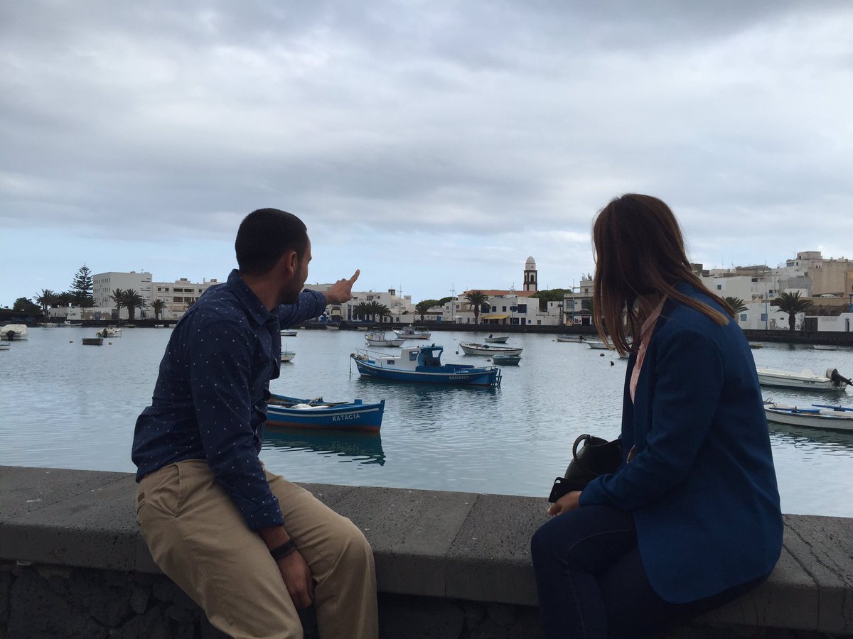 cristinatavio's tweet photo. Con @JoelDelgado111 mientras me cuenta su sueño de #Arrecife mejorando el #CharcoSanGines #AhoraMasQueNunca https://t.co/yxchLDHtsh