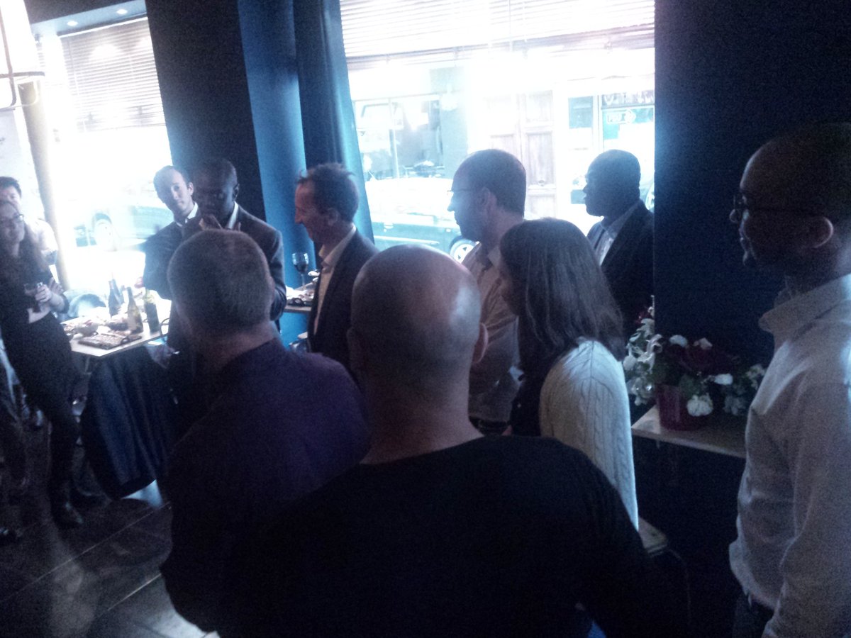 SQORUS's tweet photo. Soirée Alumni chez #LeMilton, @S_H_Group un jour, @S_H_Group toujours.
cc @PapANgom @Talentys @nkedjian https://t.co/SzVgTdltXO