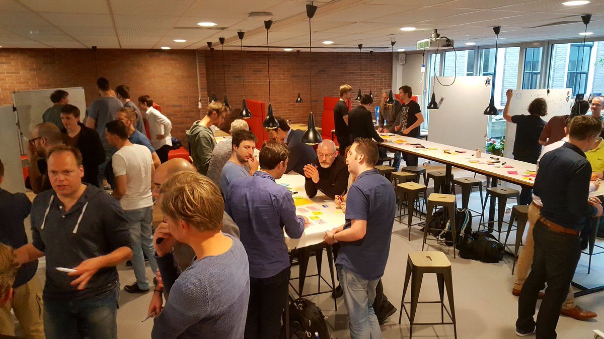 mathiasverraes's tweet photo. Packed @DDDNederland #Modellathon in full swing. #DDDesign https://t.co/9S3C2vCqDC