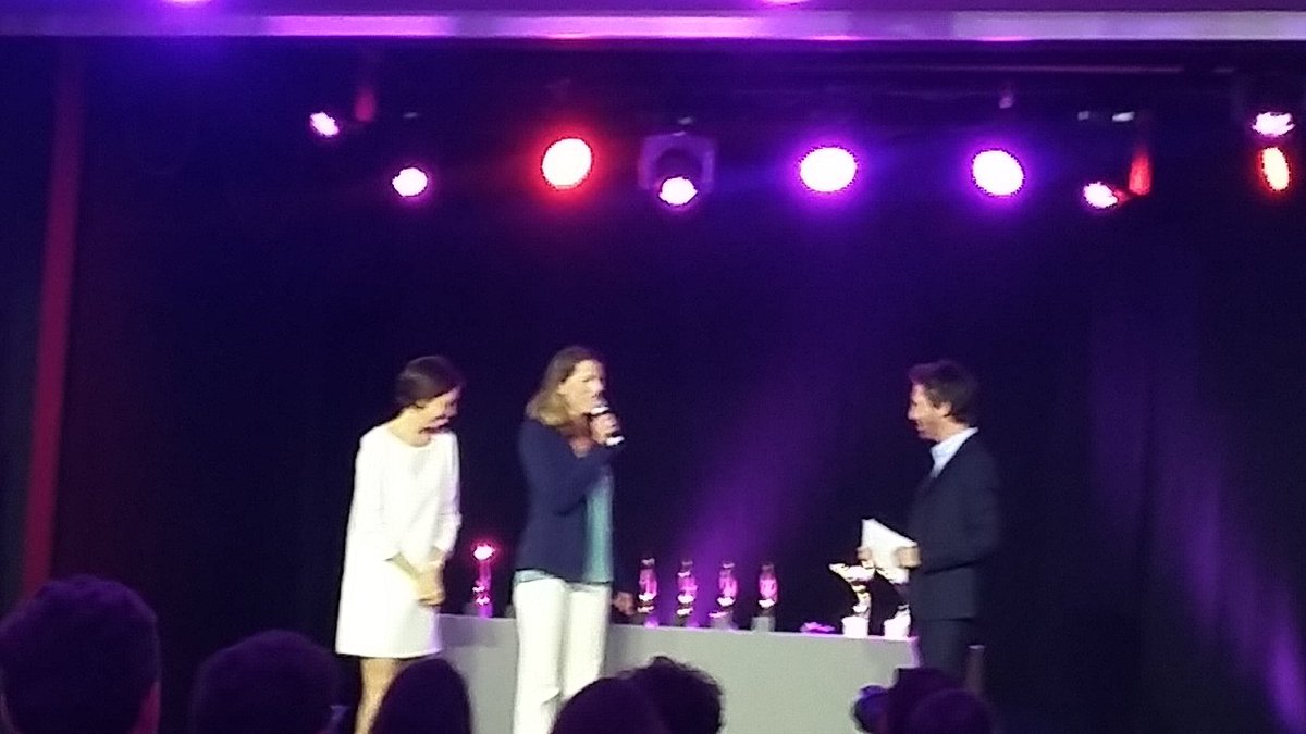 Siimon_L's tweet photo. #TMKG2016 ! catégorie Data,le vainqueur est @FullsixData .  Pris remis par @Adrexo @cvillecroze https://t.co/yj4LqzSfLh