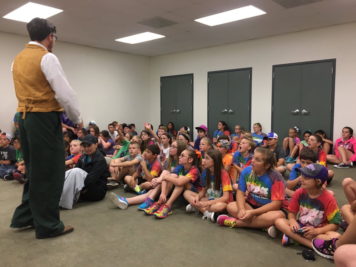 redcarpetcrew4's tweet photo. 4th Grade Field Trip! #washingtononthebrazos https://t.co/GCErlQMQVW
