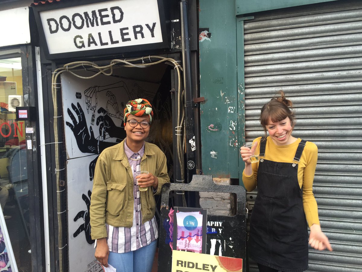 latifah_al's tweet photo. @DoomedGallery #PremiumFantasy
#Rcaviscomm Day 4 karoke night on Ridley road market https://t.co/HerYe2BMqK