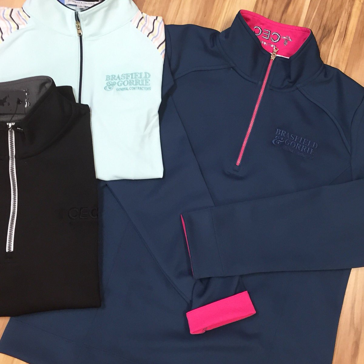 LegacyMonograms's tweet image. Custom @FairwayGreene pullovers and vests. ⛳️ #Dallas #golf #golfing #logo #custom #dfw #corporate