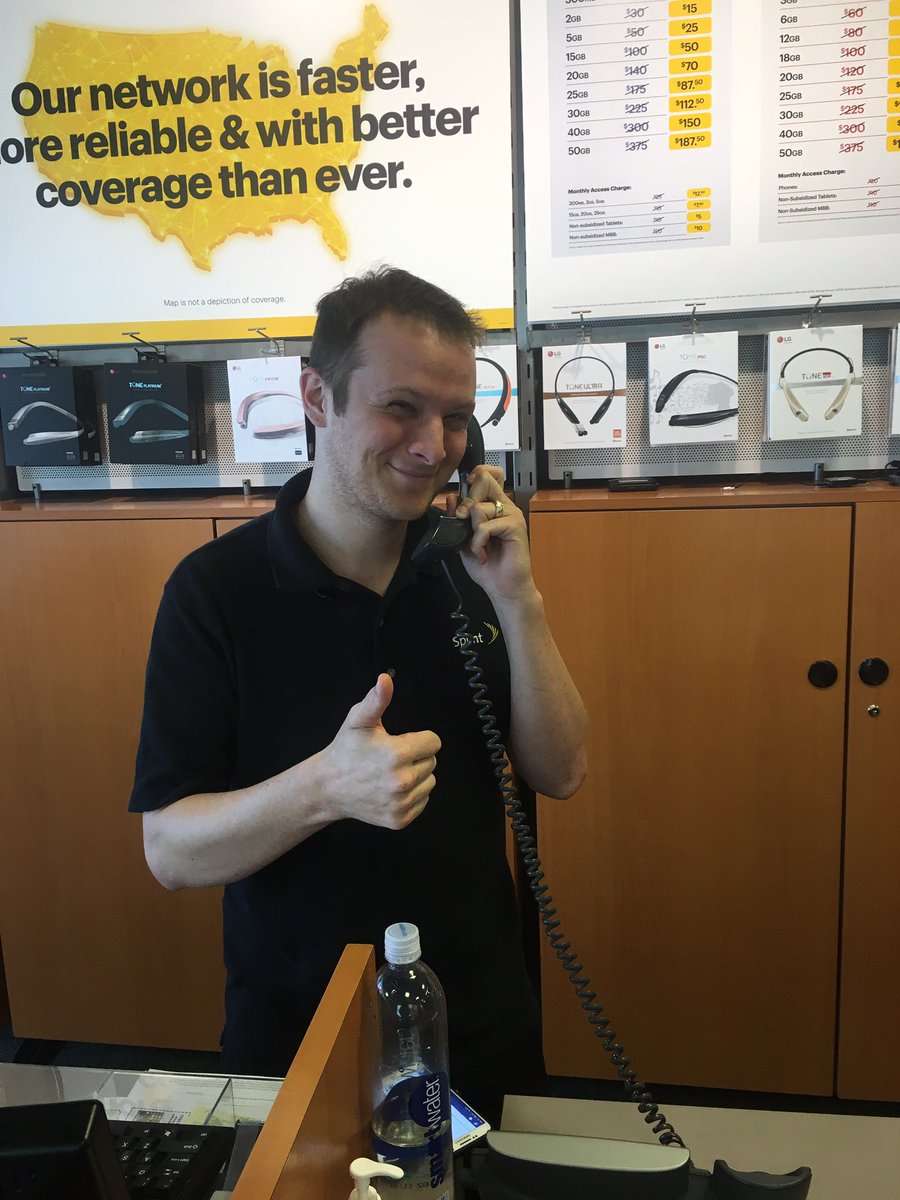 Josh "Michael" Bolton calling our customers about #SprintSaysThanks #sprint4omaha <a href="/HoosierCrouch/">Dustin Crouch</a>