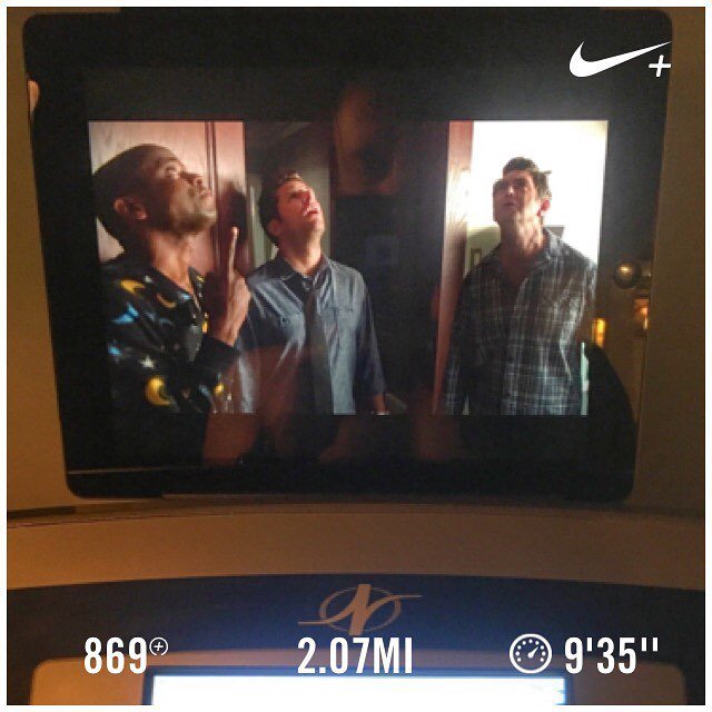 steve_elsner's tweet photo. And I finished #TwinPeaks so I'm on to Psych. 2 indoor miles. #runderfulrunners #runtheyea… https://t.co/K02c3Q98Ii https://t.co/Ug5JX4ESBx
