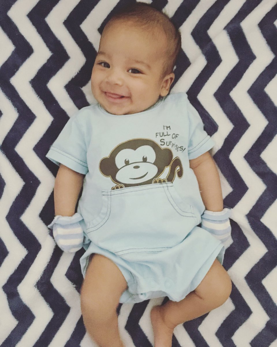 vanessacavesa's tweet photo. #mymonkeybutt 🐒💙 https://t.co/qGIJ6zKhMw