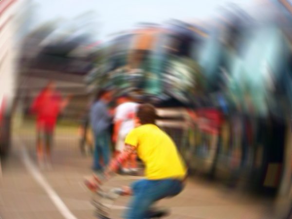 QueenFIossy's tweet image. WHEN U SEE A SPIDER RUNNING IN UR ROOM AND U LOSE IT