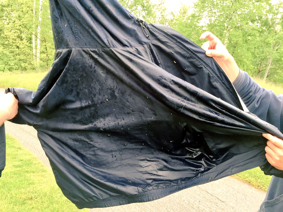 elykhorf's tweet photo. Lesson of the day: don't place coat on pro core! #evenspacing #breatheable https://t.co/ffN3TUmHYo