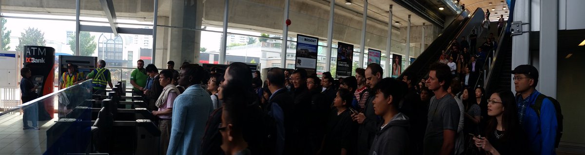 MichaelFujiwara's tweet image. @TransLink gates stuck again at Richmond Brighouse #TranslinkProblems