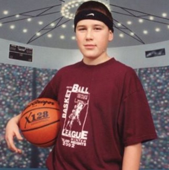 Chiefs's tweet photo. “Ever since I’ve known basketball, I’ve been a huge Cavs fan”

@tkelce talks #NBAFinals: https://t.co/X5QH4uImVY https://t.co/DWfXYS4zQ6