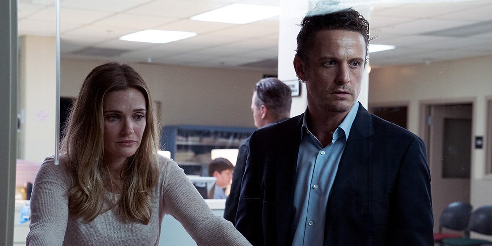 Get ready. The special two-hour #GameofSilence event starts NOW on @NBC.