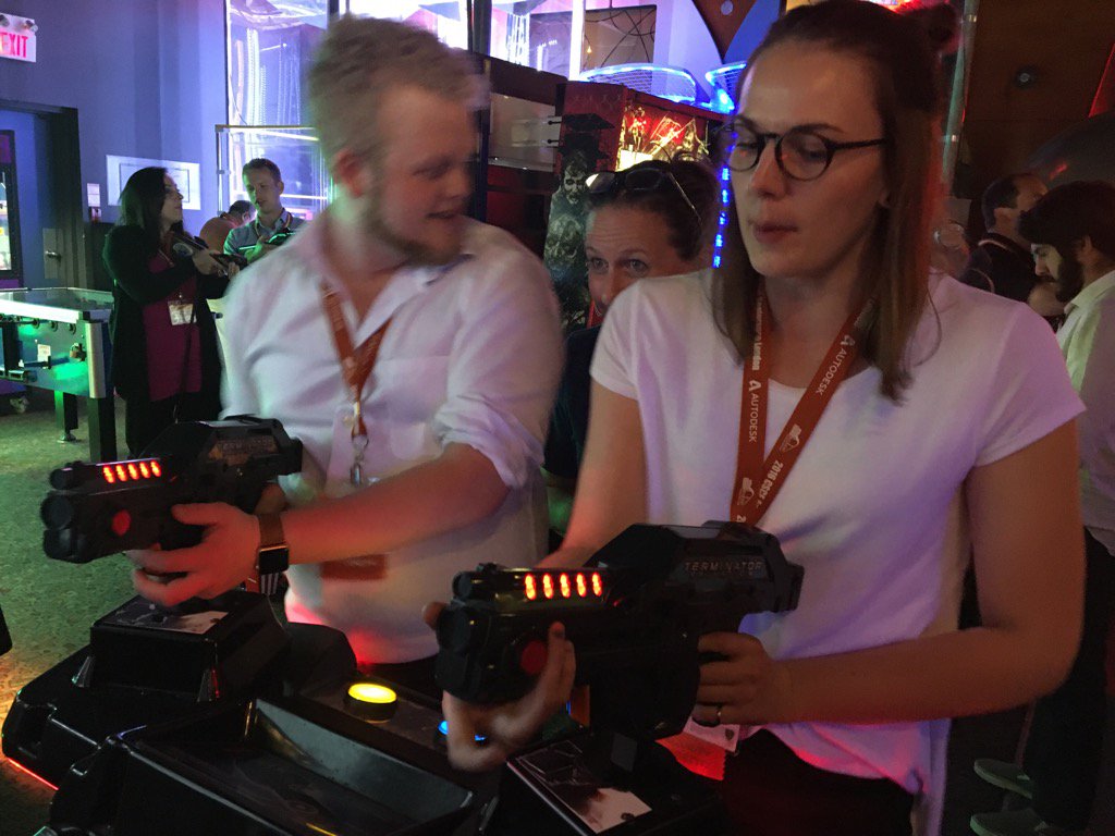 gregoryalankopp's tweet image. @ConnellMiller having fun at #csce2016